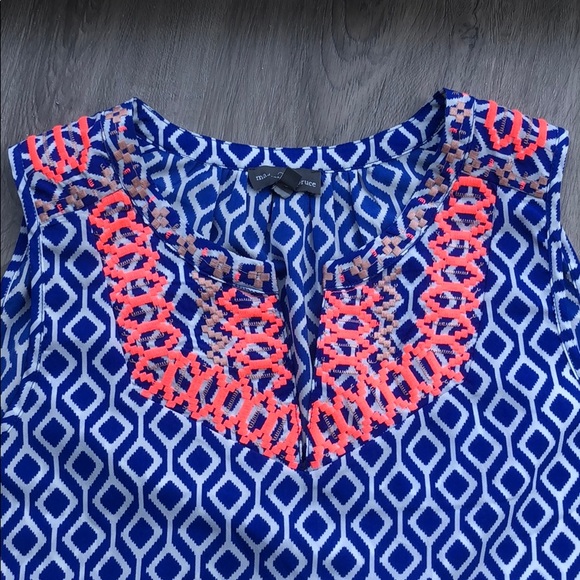 Never been worn colorful top - Picture 2 of 4